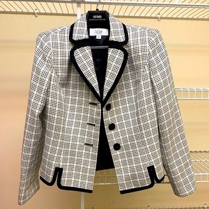 Blazer black and white